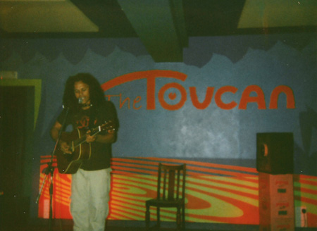 03-toucan