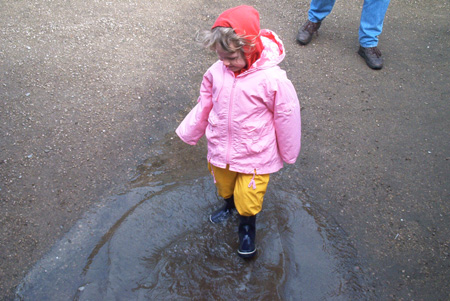 06-ella-splash